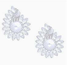Load image into Gallery viewer, Clip On Medium Silver Hook Pearl Earrings
