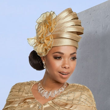 Gorgeous Hat w/ Flower-Shaped Appliques with nicely formed strips to form the crown.
