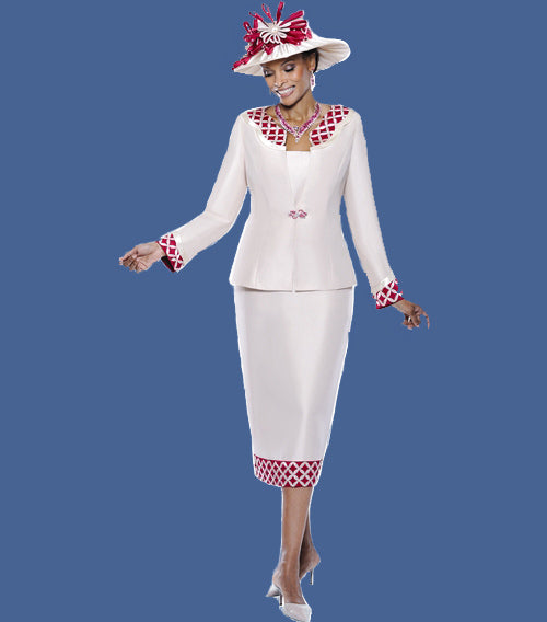 Suit with Circular Lattice Bead Accents